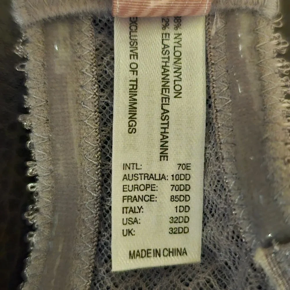 AFFINITAS Lavender Lace Padded Underwire Bra -‎ Size 32DD - Picture 9 of 9